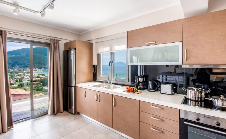 Villa irene in vasiliki lefkada, fully equipped kitchen