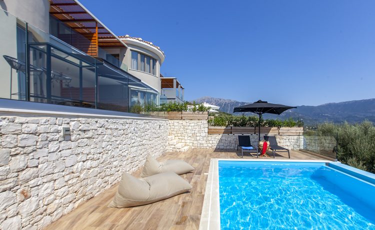 Villa Maria in Vasiliki lefkada greece with private swimming pool and mountain view